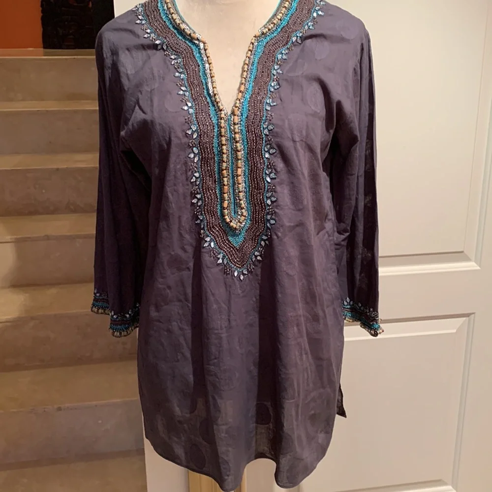 SULU! Ladies Kurti/Tunic. Hand set beads and embroidery work. - Picture 2 of 11